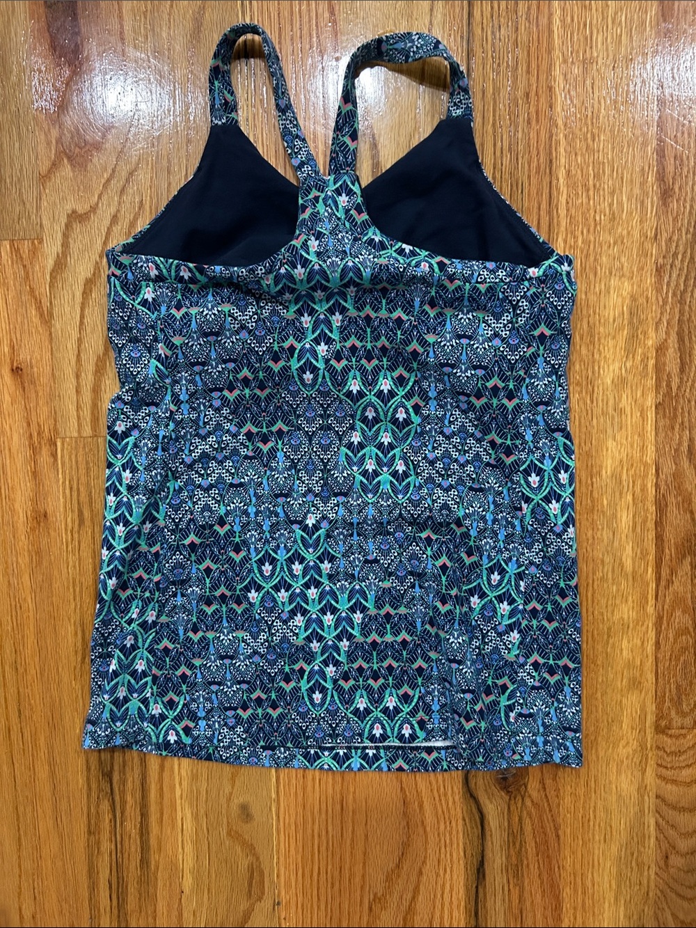 Patagonia Blue and Teal Patterned Racerback Tank - Picture 4 of 6